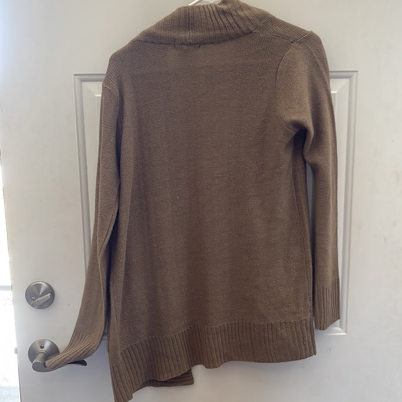 Cardigan - Picture 3 of 3